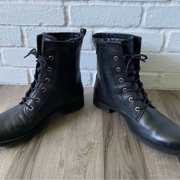 Ecco Saunter Lace Black Leather Moto Boots Women’s Size 40 US 9.5 - Picture 3 of 8